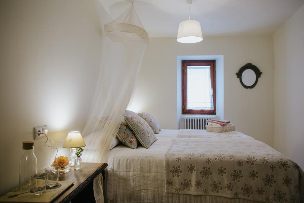 Casa Rural Valle De Tena Sallent De Gallego Bagian luar foto